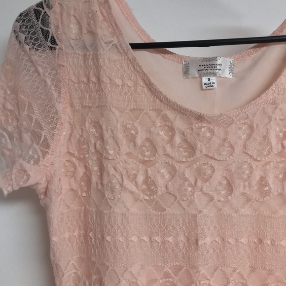 SHANNON FORD NEW YORK  PINK LACY TSHIRT SIZE SMALL - Picture 6 of 8
